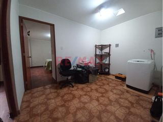 Casa en Venta en San Juan de Miraflores - Więcej