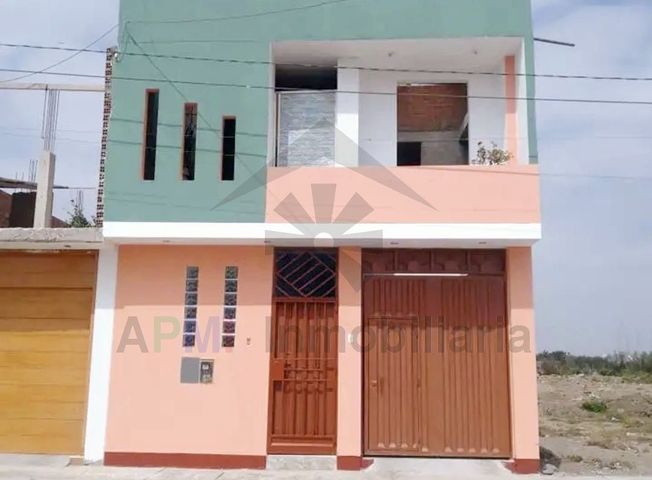 Casa en Venta en La Victoria - Widok 4