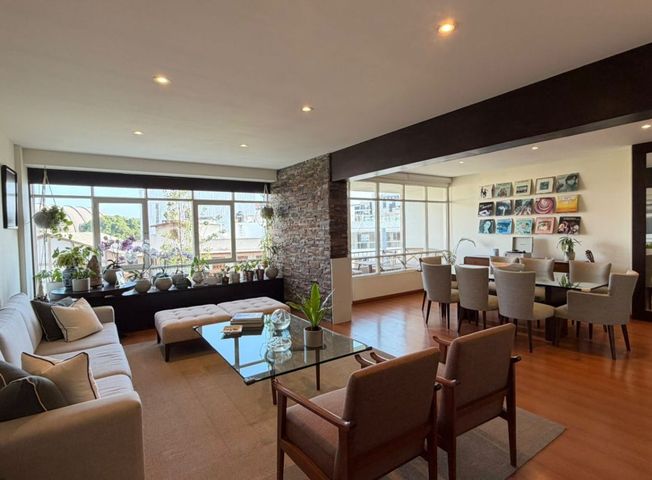Departamento en Venta en San Isidro - Mehr