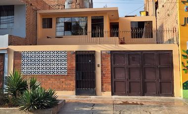 Casa en Venta en San Martín de Porres - Vista 2