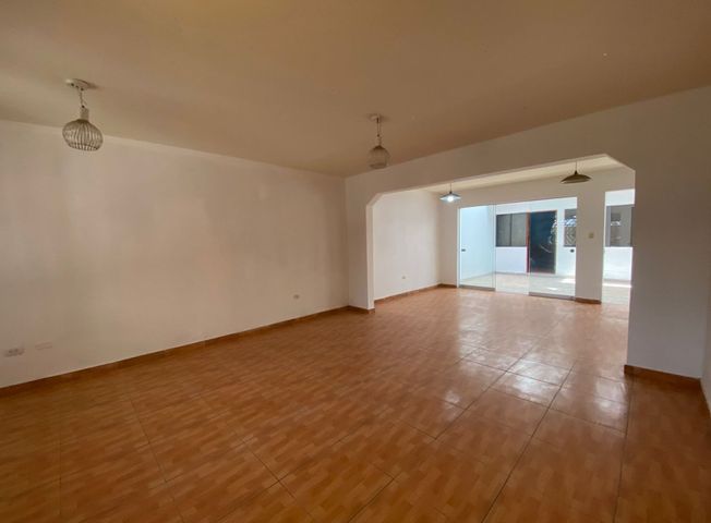 Casa en Venta en San Juan de Miraflores - Altro