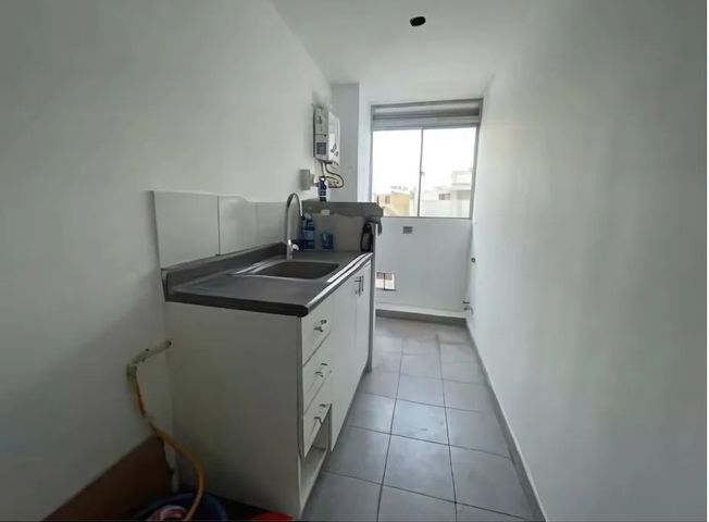 Departamento en Venta en Los Olivos - Widok 6