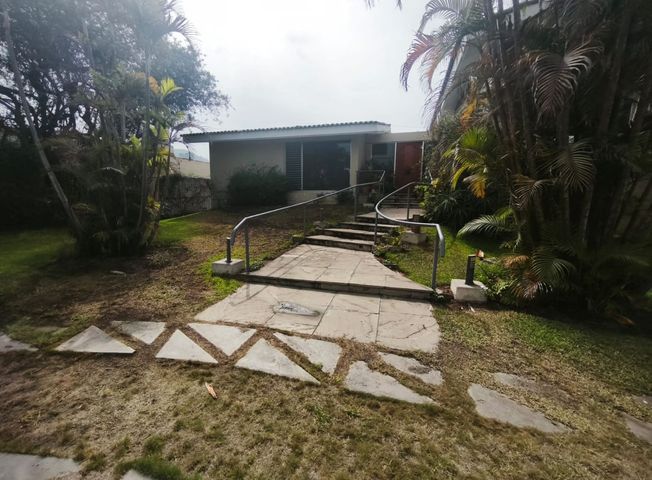 Casa en Venta en Santiago de Surco - Mehr
