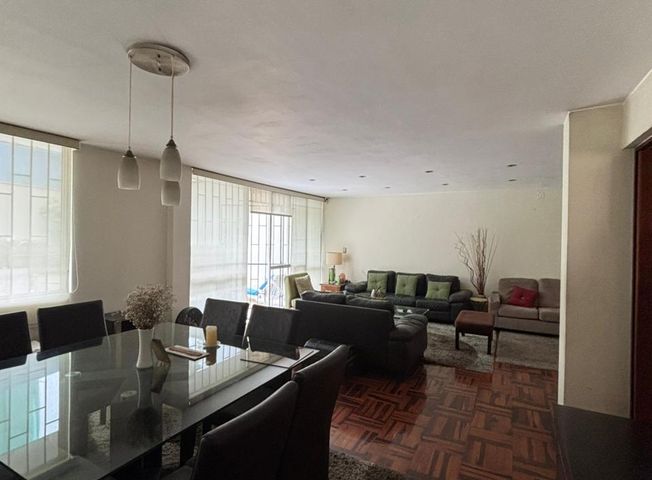 Casa en Venta en Santiago de Surco - Mehr