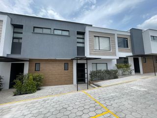 Casa en Alquiler en Ruta Viva