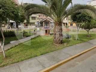 Terreno en Venta en Los Olivos - Flere