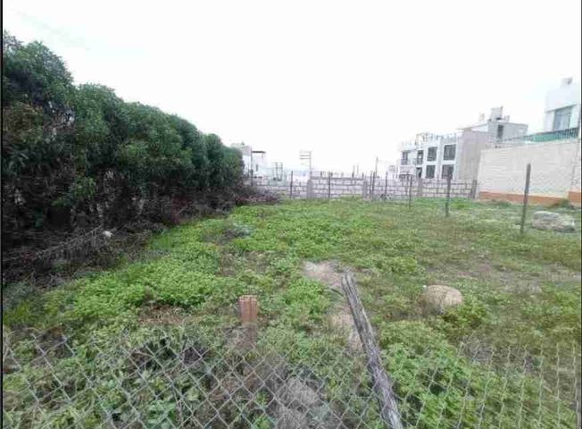 Terreno en Venta en Cayma - Więcej