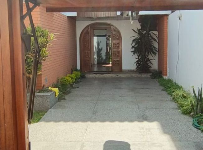 Casa en Venta en Santiago de Surco – pohled 4