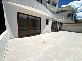 Apartamento en Alquiler en Miravalle