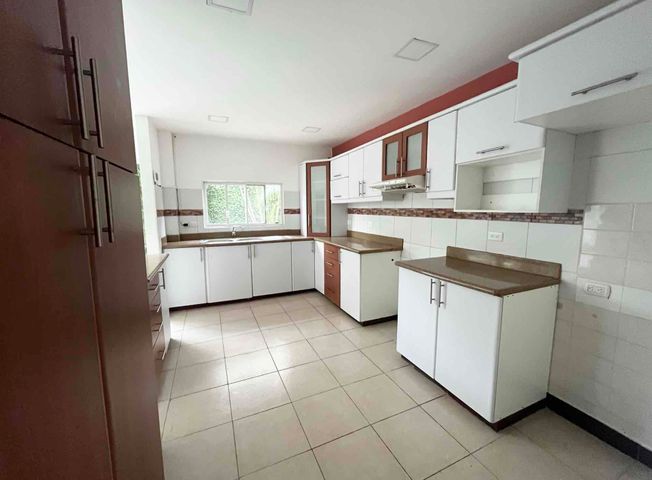 Apartamento en venta en Ceibos - Więcej