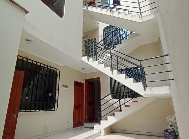 Casa en Venta en Ate - Widok 4