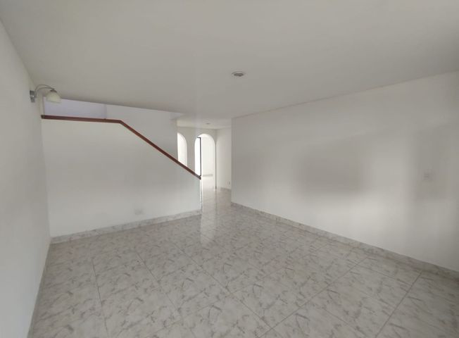 Casa en arriendo en Los Alamos