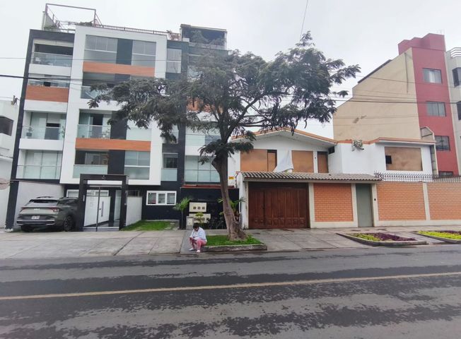 Terreno en Venta en San Borja - Fler
