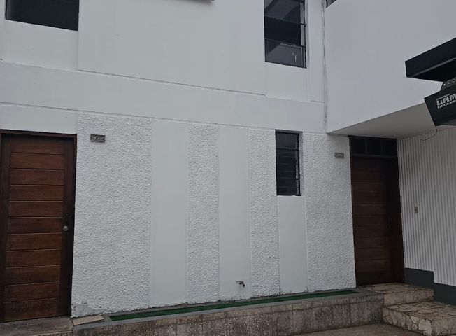 Casa en Venta en Santiago de Surco - Vista 4