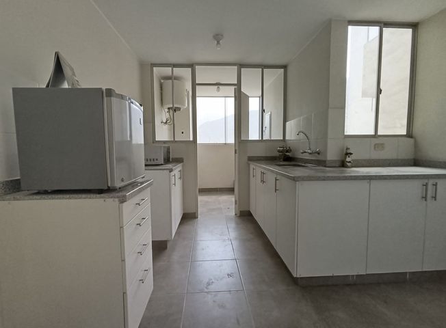 Departamento en Venta en Lurigancho - More