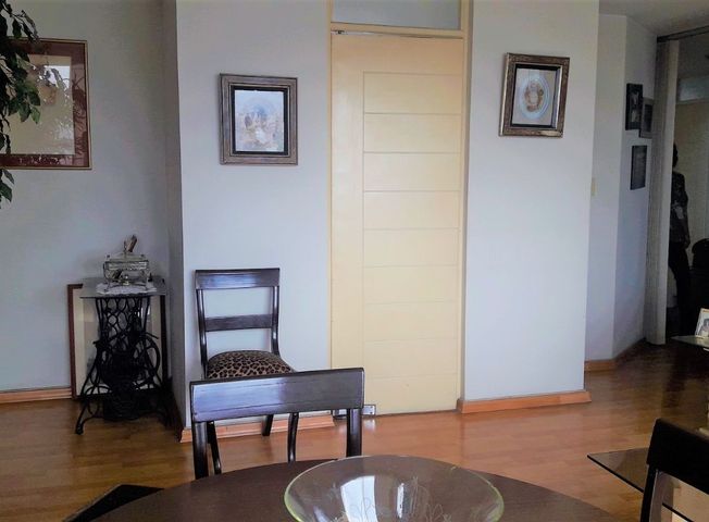 Departamento en Venta en La Calera de la Merced - Więcej