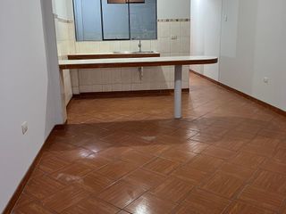 Departamento en Alquiler en Villa María del Triunfo