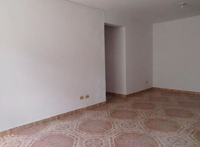 Departamento en Venta en Los Olivos - Ansicht 4