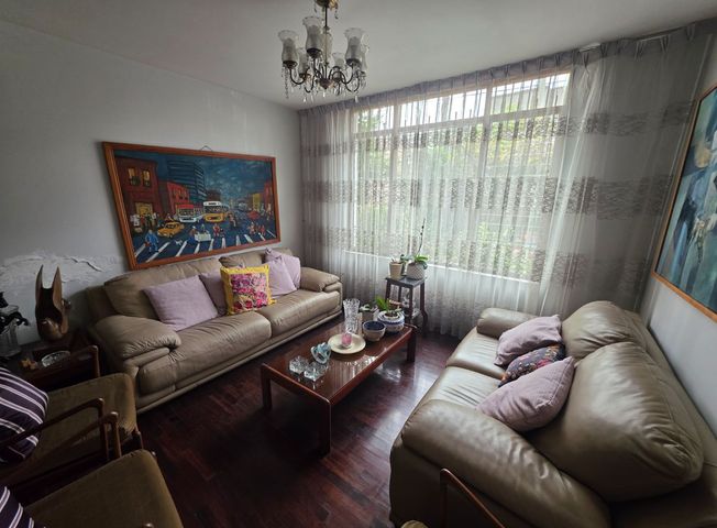 Casa en Venta en Santiago de Surco - Mehr