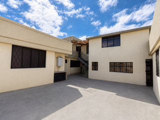 Casa en Venta en Mitad Del Mundo