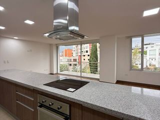 Apartamento en Venta en Monteserrin
