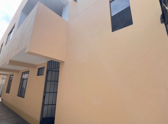 Casa en Venta en Ate - Widok 6