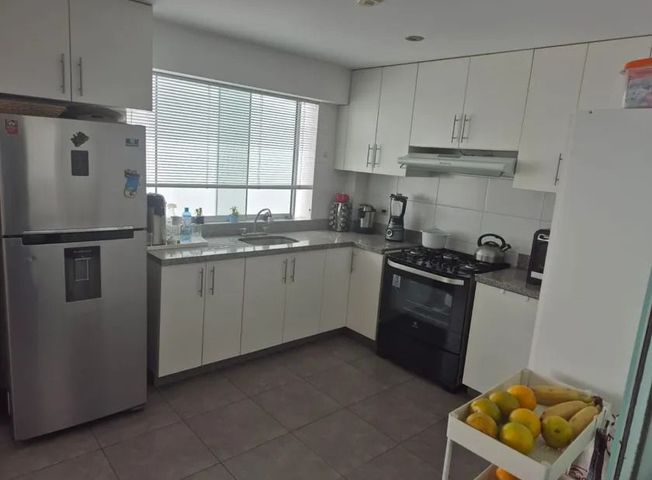 Departamento en Venta en Santiago de Surco - Mehr