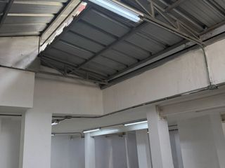 Local Comercial en Venta en La Calera de la Merced - Bild 2
