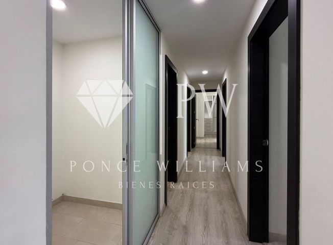 Apartamento en venta en Carcelen - Więcej