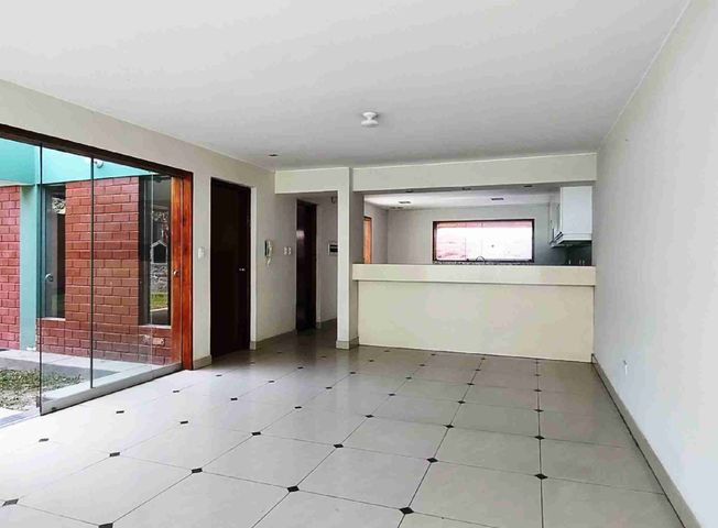 Casa en Venta en Chaclacayo - Więcej
