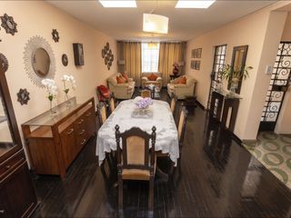 Casa en Venta en Santiago de Surco - Vista 4