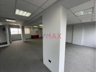 Oficina en Venta en Miraflores - Fler
