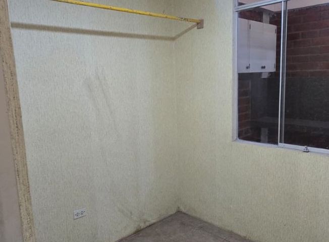 Casa en Venta en Subtanjalla - Więcej