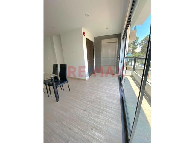 Departamento en Venta en Ate - Widok 4