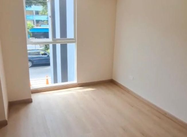 Departamento en Venta en Jesús María - Więcej