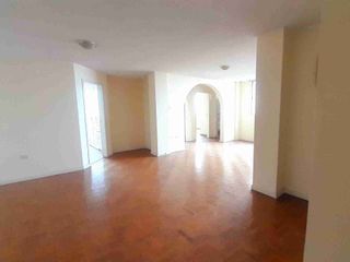 Apartamento en Venta en Cochapamba