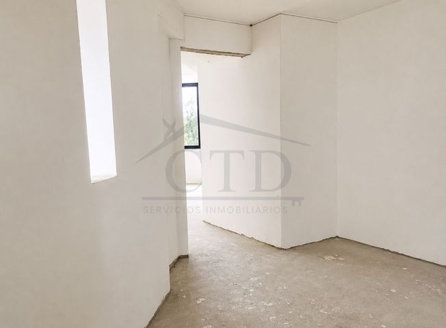 Apartamento en venta en El Condado - Więcej
