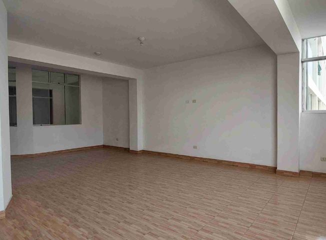 Departamento en Venta en Ate - Ansicht 4