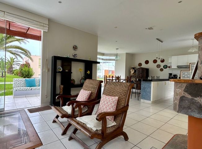 Casa en Venta en Asia - Mehr