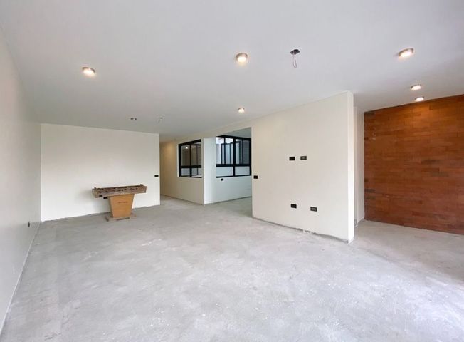 Departamento en Venta en Los Olivos - Mehr