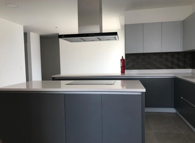 Apartamento en venta en Gonzalez Suarez - Aanzicht 5