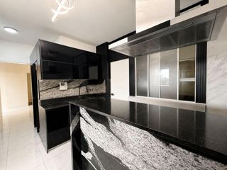 Departamento en Venta en Cerros de Camacho - Bild 4