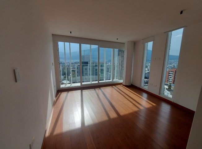 Apartamento en venta en Gonzalez Suarez - Widok 2
