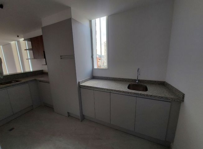 Apartamento en venta en Gonzalez Suarez - Widok 4