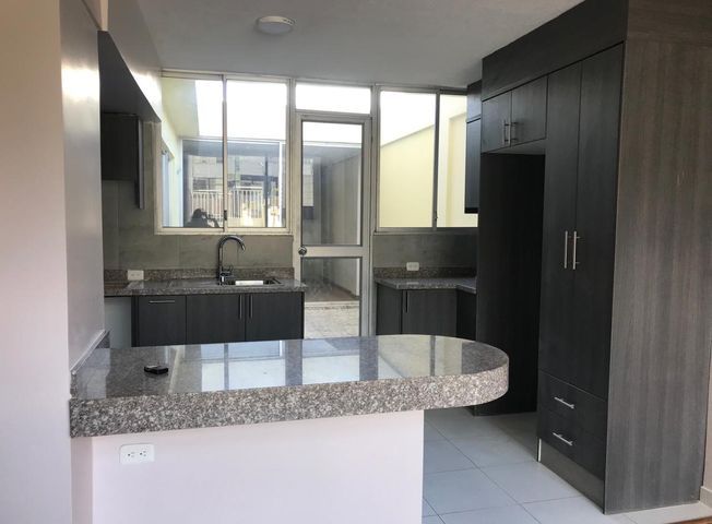 Apartamento en venta en San Isidro del Inca - Bild 3
