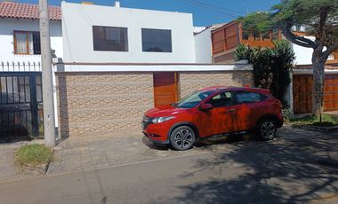Casa en Venta en Santiago de Surco - Widok 2