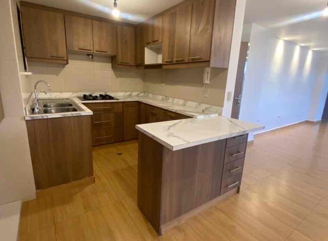 Apartamento en venta en Kennedy - Altro