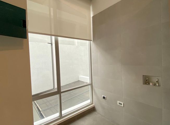 Apartamento en venta en Gonzalez Suarez - Więcej