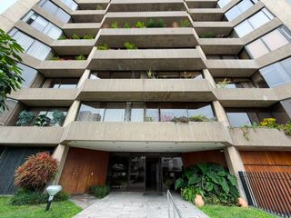 Departamento en venta bajo precio de mercado en Country Club