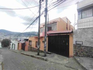Casa en Venta en Calderón